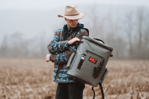 Insulated Backpack Cooler - Rough Country